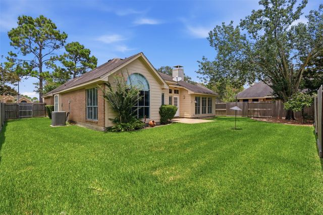 3503 Endicott Lane, Pearland, TX 77584