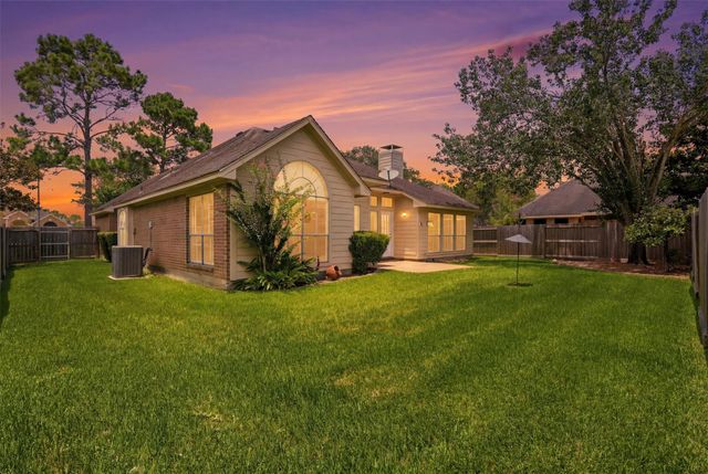 3503 Endicott Lane, Pearland, TX 77584