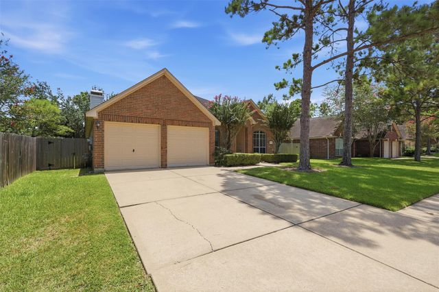 3503 Endicott Lane, Pearland, TX 77584