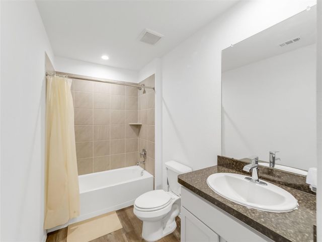 40422 Basalt Elm Road, Magnolia, TX 77354