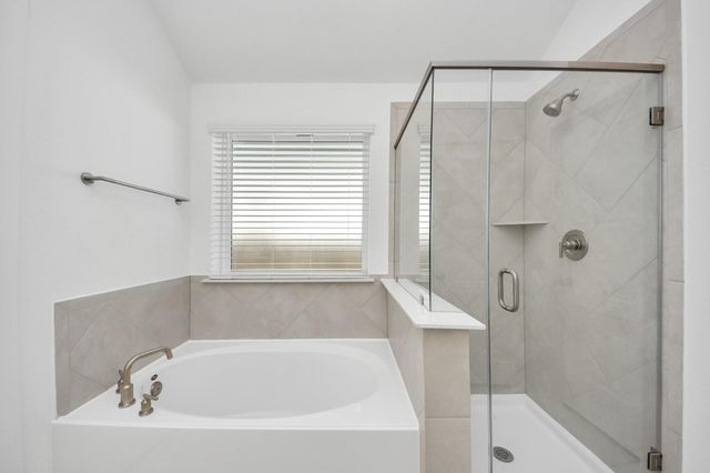 221 Magnolia Laurel Drive, Alvin, TX 77511