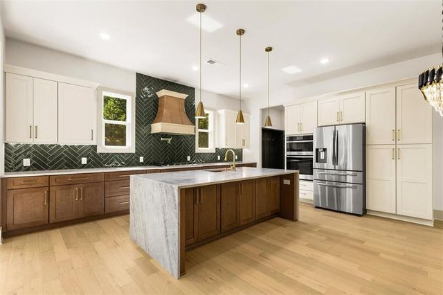 705 Spratlin Mill Drive, Hull, GA 30646