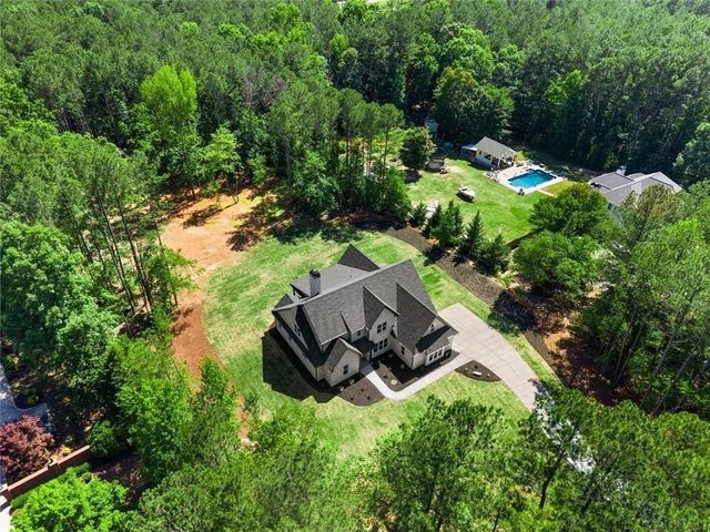 705 Spratlin Mill Drive, Hull, GA 30646