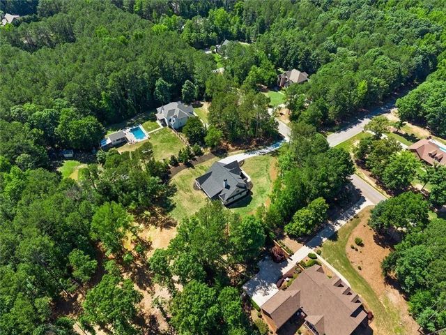 705 Spratlin Mill Drive, Hull, GA 30646