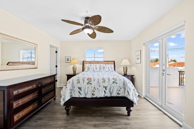 844 N Victoria Park Road, Fort Lauderdale, FL 33304