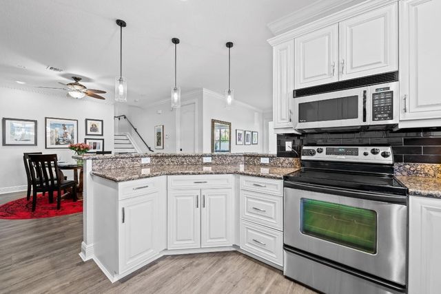 844 N Victoria Park Road, Fort Lauderdale, FL 33304