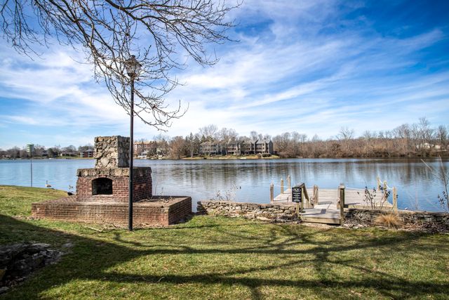 2414 Lake Park Road 3302, Lexington, KY 40502