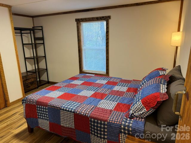 97 Whippoorwill Lane, Fairview, NC 28730