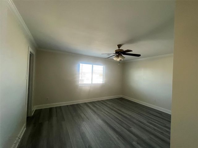 11809 Longwood Garden Way, Houston, TX 77047