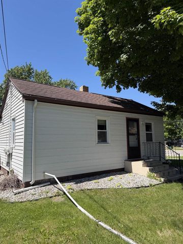 1128 ST GEORGE STREET, Green Bay, WI 54302