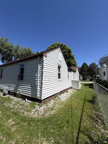 1128 ST GEORGE STREET, Green Bay, WI 54302