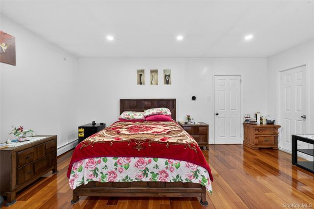 120-30 226th Street, Cambria Heights, NY 11411