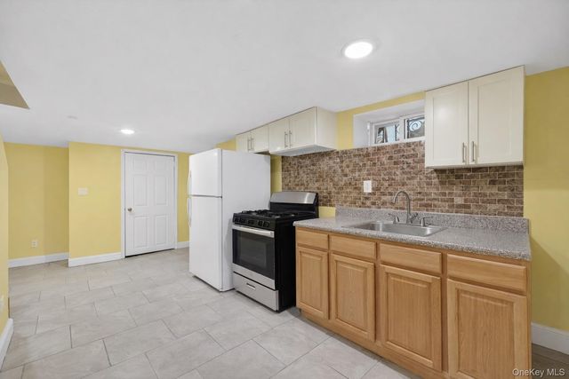 120-30 226th Street, Cambria Heights, NY 11411