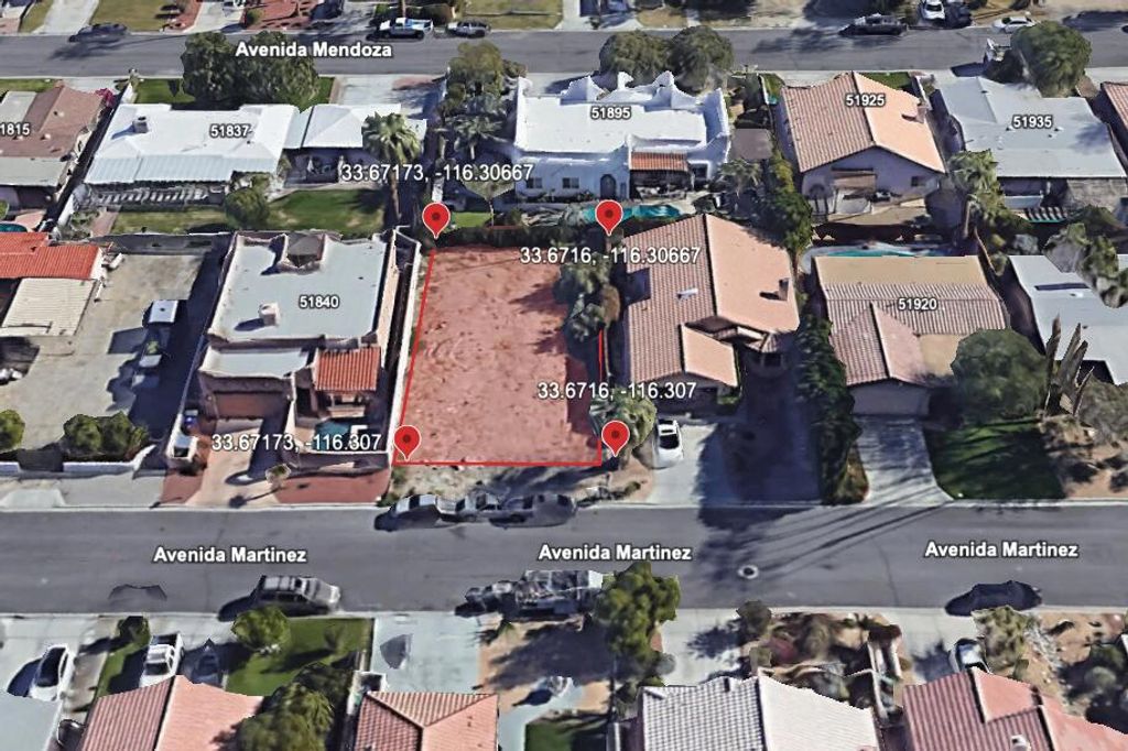 Image 3 of property listing at 0 Avenida Martinez, La Quinta, CA 92253