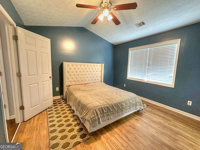 109 Ridgefield Drive, Lagrange, GA 30241