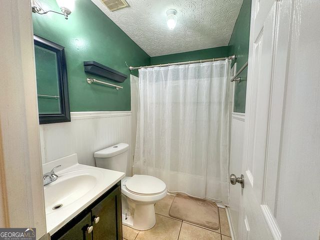 109 Ridgefield Drive, Lagrange, GA 30241