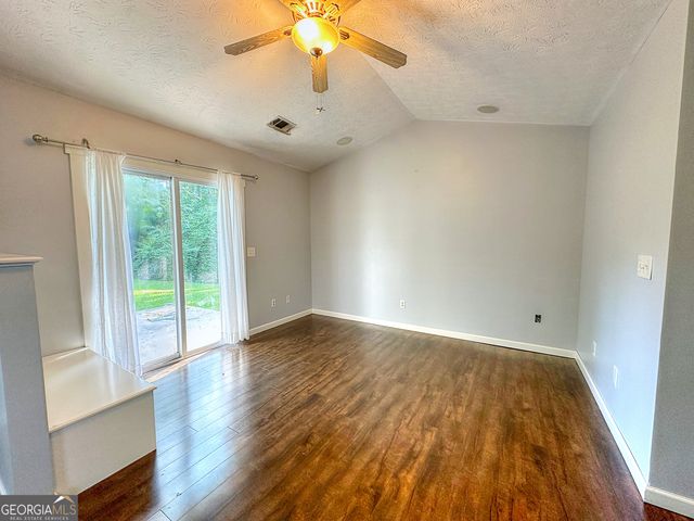 109 Ridgefield Drive, Lagrange, GA 30241