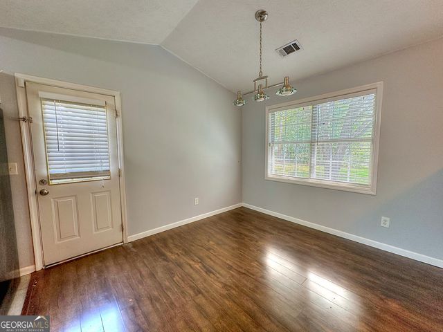 109 Ridgefield Drive, Lagrange, GA 30241