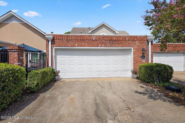 1012 Bayridge Drive, Jackson, MS 39211