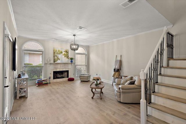 1012 Bayridge Drive, Jackson, MS 39211