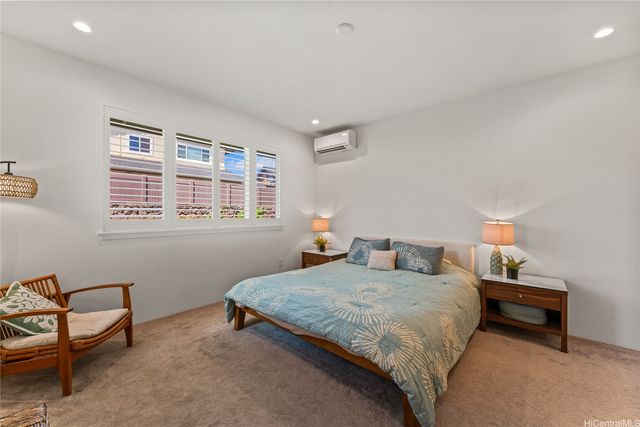 94-1120 Kainaliu Street, Waipahu, HI 96797