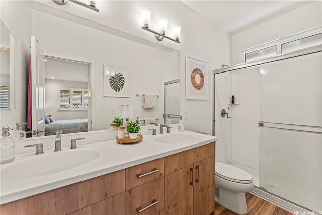 94-1120 Kainaliu Street, Waipahu, HI 96797