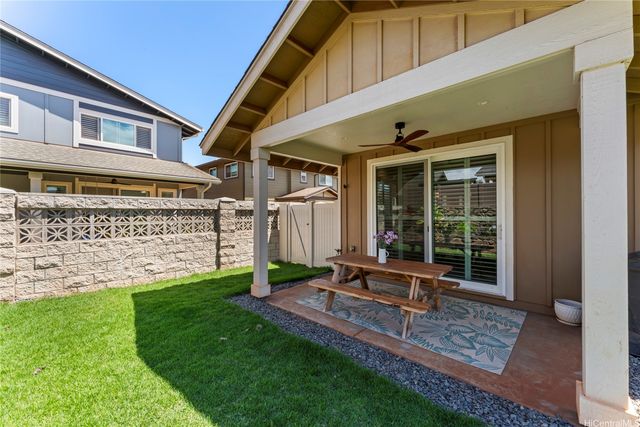 94-1120 Kainaliu Street, Waipahu, HI 96797