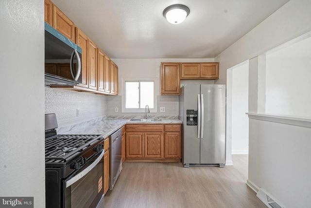 220 COLLEGE DR, Pemberton, NJ 08068