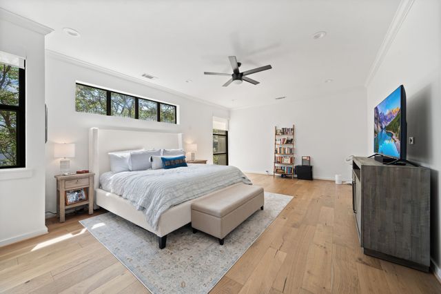 1906 Euclid Avenue C, Dallas, TX 75206