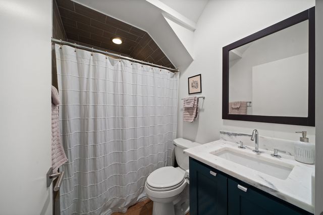 1906 Euclid Avenue C, Dallas, TX 75206