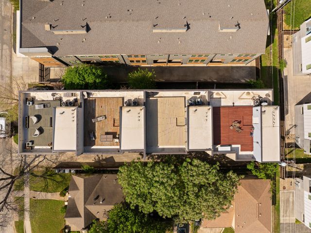 1906 Euclid Avenue C, Dallas, TX 75206