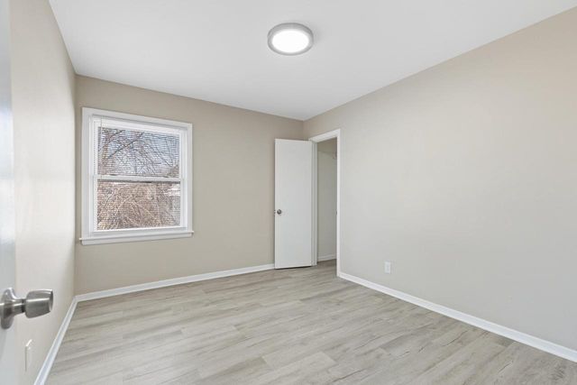 4459 S New York AVENUE, Saint Francis, WI 53235