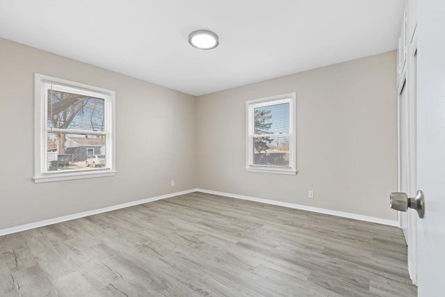 4459 S New York AVENUE, Saint Francis, WI 53235