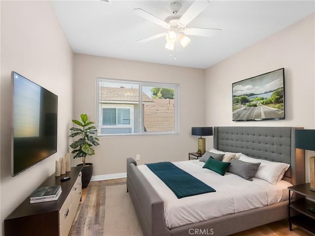 1726 N Oak Knoll C, Anaheim, CA 92807