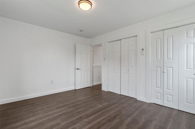 1216 Jones ST, Taylor, TX 76574