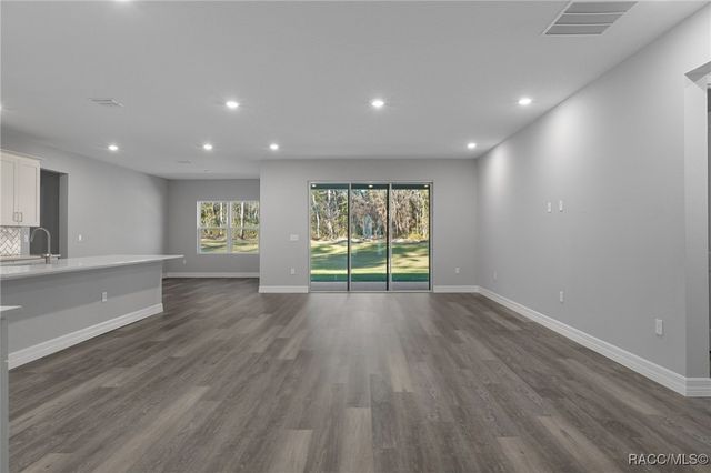 1215 E Getty Lane, Hernando, FL 34442