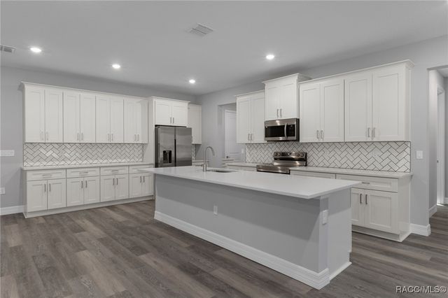 1215 E Getty Lane, Hernando, FL 34442