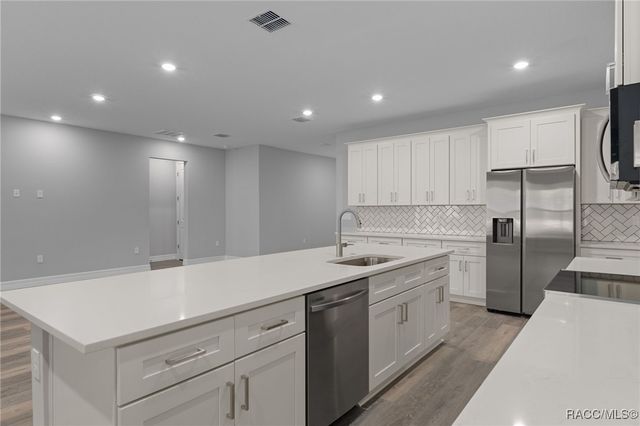 1215 E Getty Lane, Hernando, FL 34442