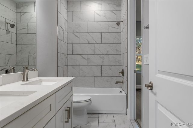 1215 E Getty Lane, Hernando, FL 34442