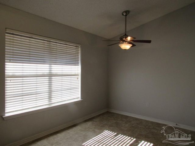 3766 Landon Ct, Gulf Breeze, FL 32563