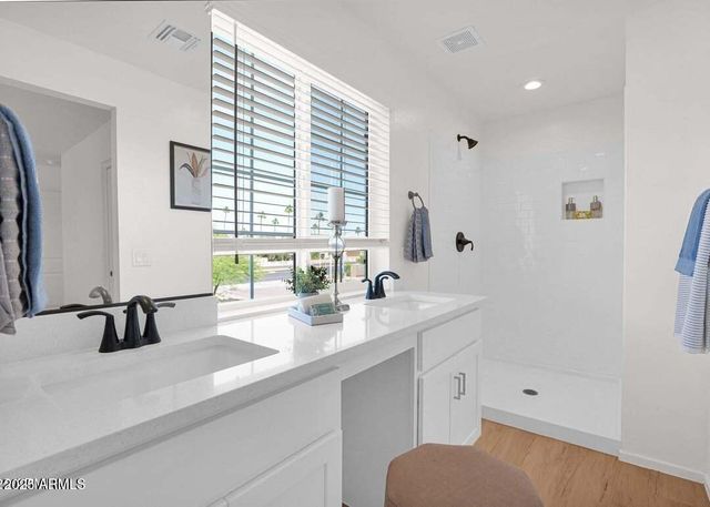 16875 N 12th Street Unit 16, Phoenix, AZ 85022