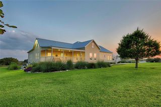 2210 Fm 615, Schulenburg, TX 78956