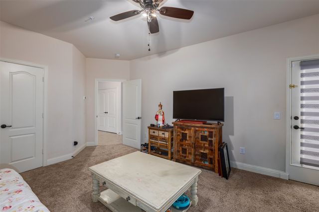 532 Waterloo Drive, Lewisville, TX 75067