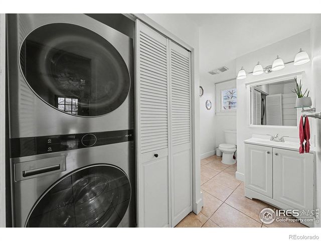 1211 11th Street, Greeley, CO 80631