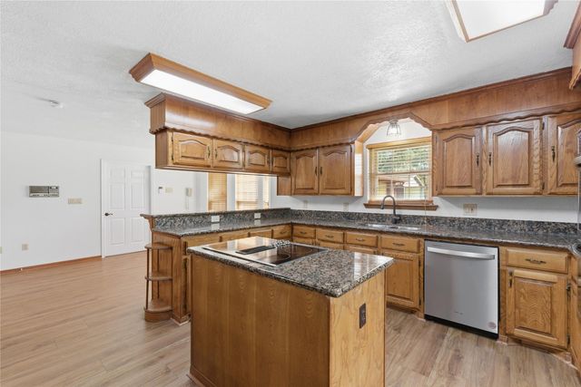 436 County Road 502a, Sweeny, TX 77480