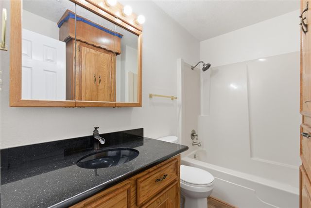 436 County Road 502a, Sweeny, TX 77480