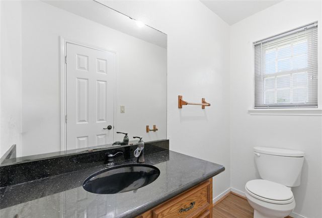 436 County Road 502a, Sweeny, TX 77480