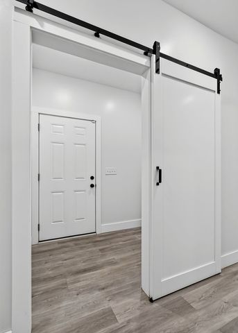 242 Grace Dr, Sparta, TN 38583