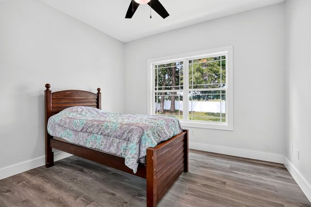 242 Grace Dr, Sparta, TN 38583