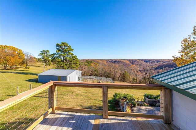 2333 CR 507, Berryville, AR 72616